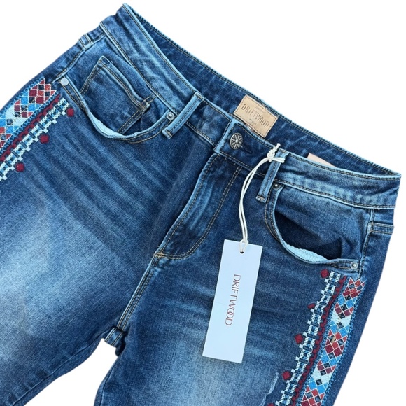Driftwood Jackie Embroidered Jeans - Picture 9 of 12